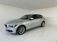 Bmw 120i Active 2015/2015 COVEL VEICULOS ENCANTADO / Carros no Vale