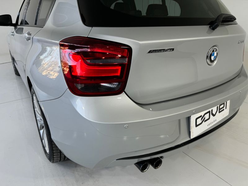 Bmw 120i Active 2015/2015 COVEL VEICULOS ENCANTADO / Carros no Vale