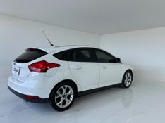 Ford Focus Se 1.6 Hc 2015/2016 COVEL VEICULOS ENCANTADO / Carros no Vale