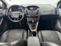 Ford Focus Se 1.6 Hc 2015/2016 COVEL VEICULOS ENCANTADO / Carros no Vale