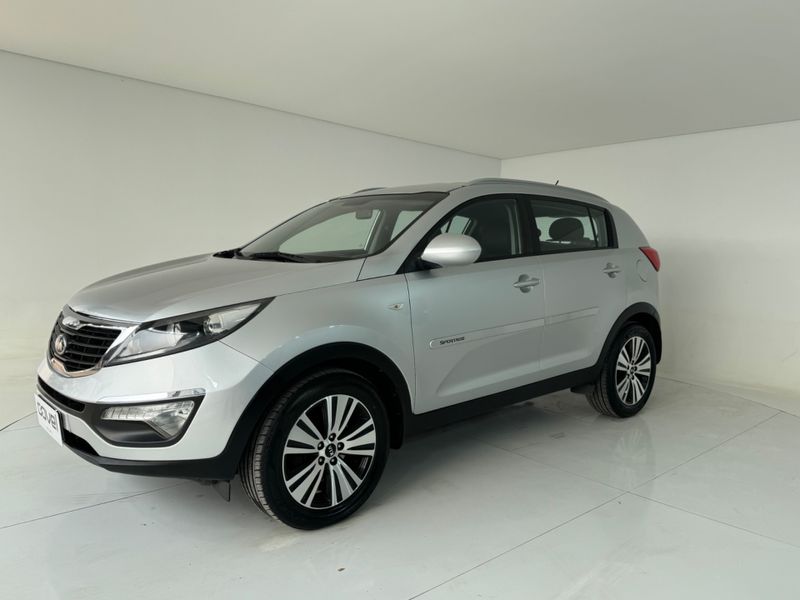 Kia Sportage Lx2 Offg4 2.0 2014/2015 COVEL VEICULOS ENCANTADO / Carros no Vale