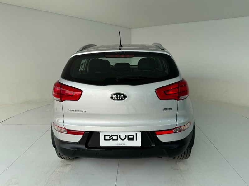 Kia Sportage Lx2 Offg4 2.0 2014/2015 COVEL VEICULOS ENCANTADO / Carros no Vale