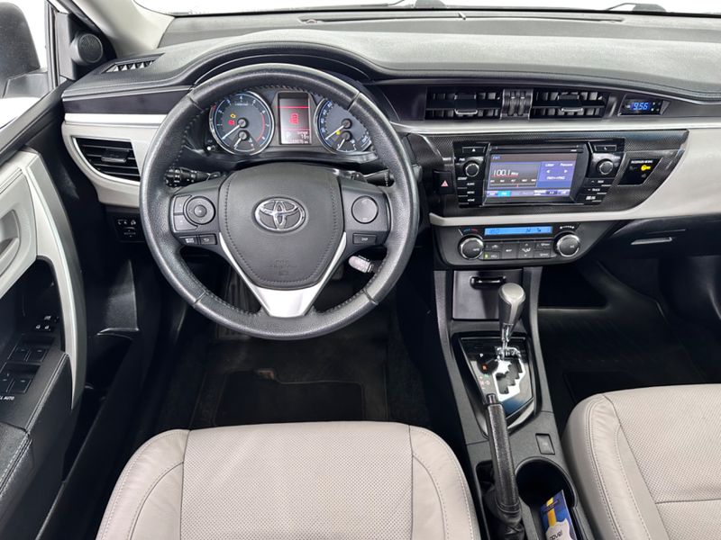 Toyota Corolla Xei20flex 2016/2017 COVEL VEICULOS ENCANTADO / Carros no Vale