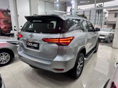 Toyota Hilux Sw4 2.8 Srx 4×4 16v Turbo Intercooler 2019/2020 COVEL VEICULOS ENCANTADO / Carros no Vale