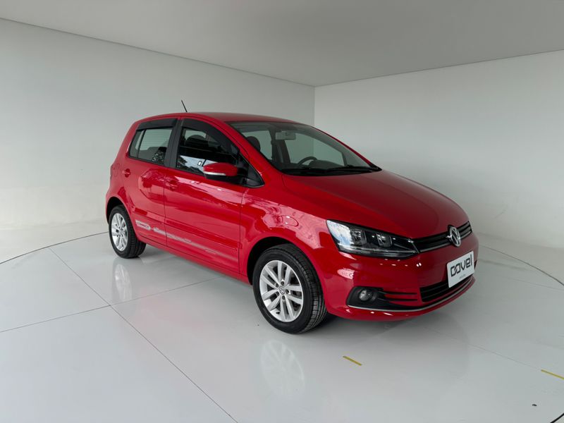 Volkswagen Fox Connect Mb 2018/2019 COVEL VEICULOS ENCANTADO / Carros no Vale