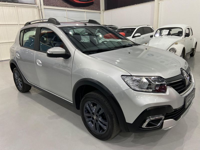 Renault Sandero Stepway Intense 1.6 Cvt 2019/2020 SIM AUTOMÓVEIS ROLANTE / Carros no Vale