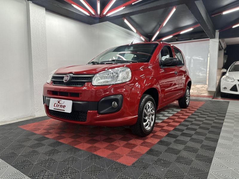 Fiat UNO ATTRACTIVE 1.0 6V 2016/2017 CIRNE AUTOMÓVEIS SANTA MARIA / Carros no Vale