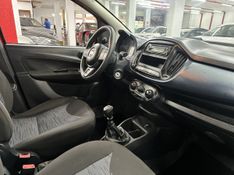 Fiat UNO ATTRACTIVE 1.0 6V 2016/2017 CIRNE AUTOMÓVEIS SANTA MARIA / Carros no Vale