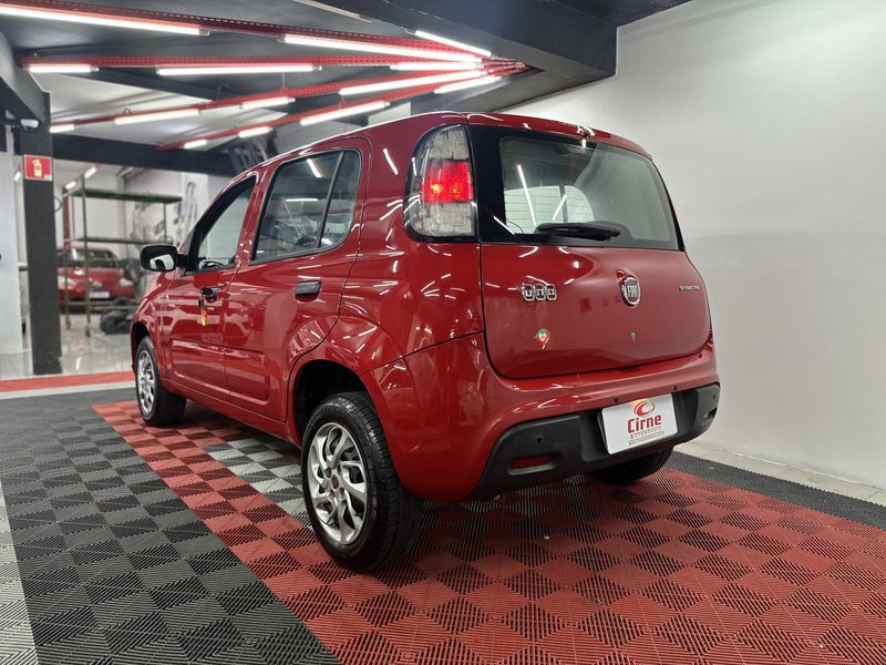 Fiat UNO ATTRACTIVE 1.0 6V 2016/2017 CIRNE AUTOMÓVEIS SANTA MARIA / Carros no Vale