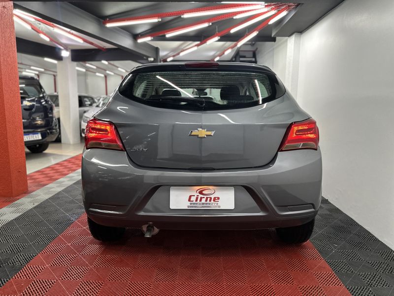 CHEVROLET ONIX HATCH 1.0 12V Mec. 2019/2020 CIRNE AUTOMÓVEIS SANTA MARIA / Carros no Vale