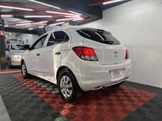 CHEVROLET ONIX HATCH LS 1.0 8V FlexPower Mec. 2014/2015 CIRNE AUTOMÓVEIS SANTA MARIA / Carros no Vale