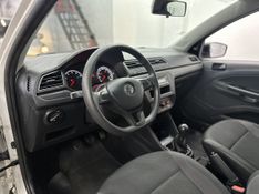 VOLKSWAGEN Gol 1.0 12V 2022/2023 CIRNE AUTOMÓVEIS SANTA MARIA / Carros no Vale