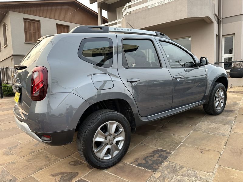 Renault DUSTER Dynamique 1.6 16V Mec. 2018/2019 ATUAL VEÍCULOS VISTA ALEGRE DO PRATA / Carros no Vale