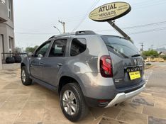 Renault DUSTER Dynamique 1.6 16V Mec. 2018/2019 ATUAL VEÍCULOS VISTA ALEGRE DO PRATA / Carros no Vale