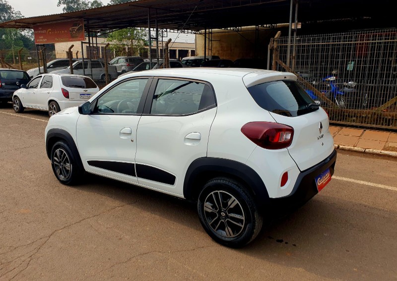 RENAULT KWID INTENSE 1.0 2022/2023 CRUZEIRO MULTIMARCAS CRUZEIRO DO SUL / Carros no Vale