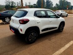 RENAULT KWID INTENSE 1.0 2022/2023 CRUZEIRO MULTIMARCAS CRUZEIRO DO SUL / Carros no Vale