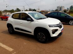 RENAULT KWID INTENSE 1.0 2022/2023 CRUZEIRO MULTIMARCAS CRUZEIRO DO SUL / Carros no Vale