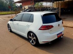 VOLKSWAGEN GOLF GTI 2.0 2014/2014 CRUZEIRO MULTIMARCAS CRUZEIRO DO SUL / Carros no Vale