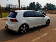 VOLKSWAGEN GOLF GTI 2.0 2014/2014 CRUZEIRO MULTIMARCAS CRUZEIRO DO SUL / Carros no Vale