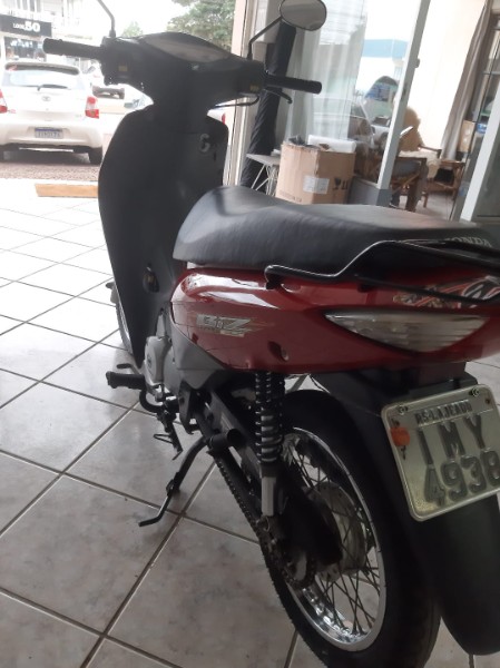 HONDA MOTOS BIZ 125 ES 2006/2006 RENAUTO VEÍCULOS LAJEADO / Carros no Vale