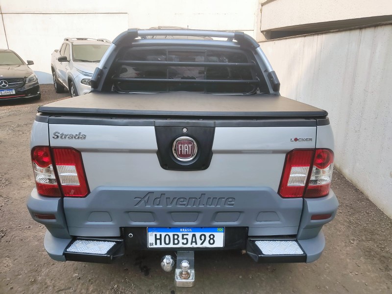 FIAT STRADA ADVENTURE CD 1.8 8V 2010/2010 ALTERNATIVA VEÍCULOS LAJEADO / Carros no Vale