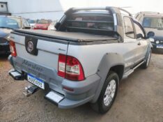 FIAT STRADA ADVENTURE CD 1.8 8V 2010/2010 ALTERNATIVA VEÍCULOS LAJEADO / Carros no Vale