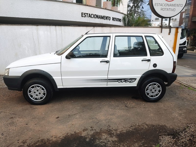 FIAT UNO MILLE WAY ECONOMY 1.0 F.FLEX 4P 2010/2010 ALTERNATIVA VEÍCULOS LAJEADO / Carros no Vale