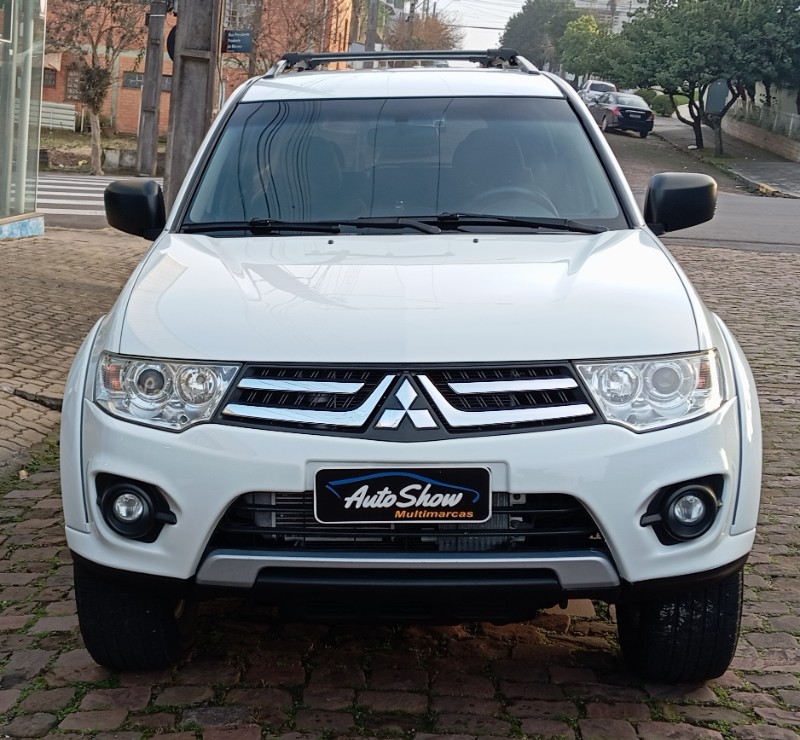 MITSUBISHI PAJERO 3.2 TURBO INTERCOOLER 4X4 2015/2016 AUTO SHOW SANTA CRUZ DO SUL / Carros no Vale