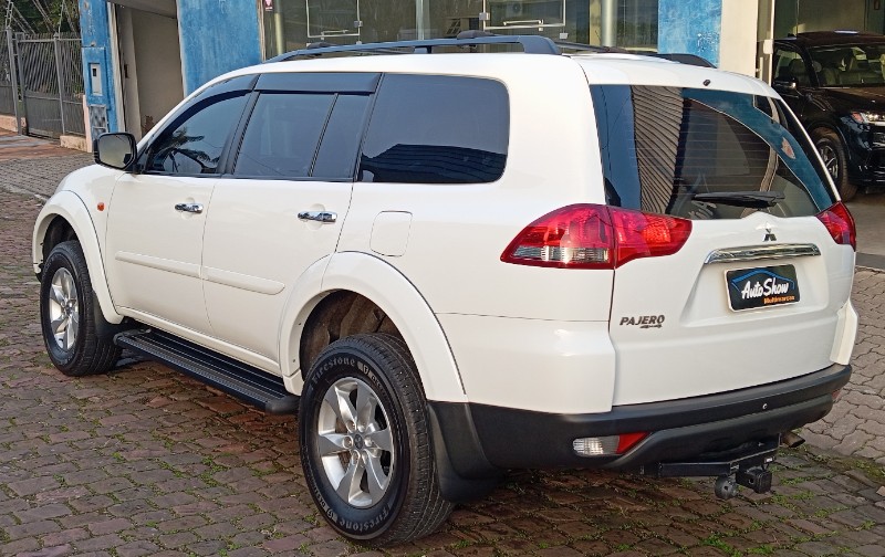 MITSUBISHI PAJERO 3.2 TURBO INTERCOOLER 4X4 2015/2016 AUTO SHOW SANTA CRUZ DO SUL / Carros no Vale