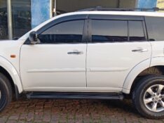 MITSUBISHI PAJERO 3.2 TURBO INTERCOOLER 4X4 2015/2016 AUTO SHOW SANTA CRUZ DO SUL / Carros no Vale