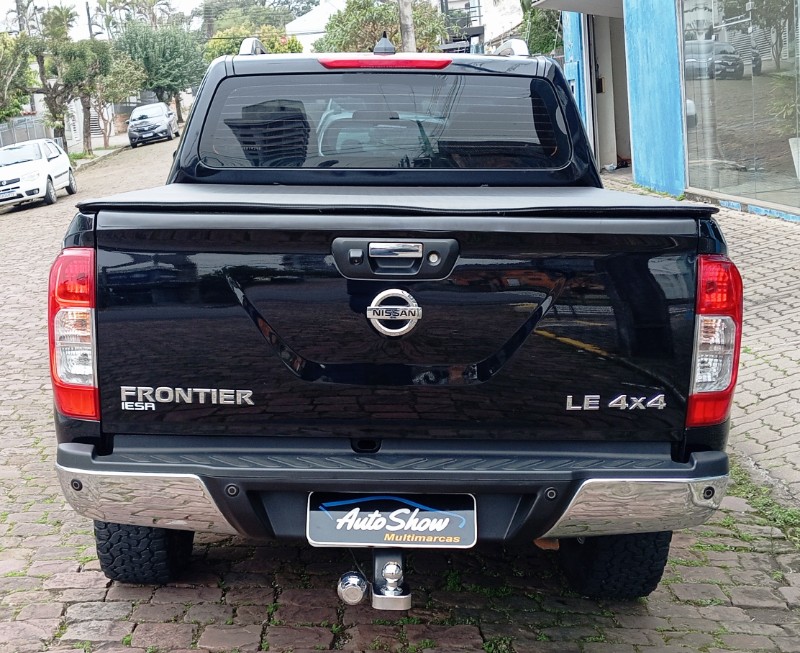 NISSAN FRONTIER LE CD 4X4 2.3 BI-TB DIESEL AUT. 2018/2018 AUTO SHOW SANTA CRUZ DO SUL / Carros no Vale