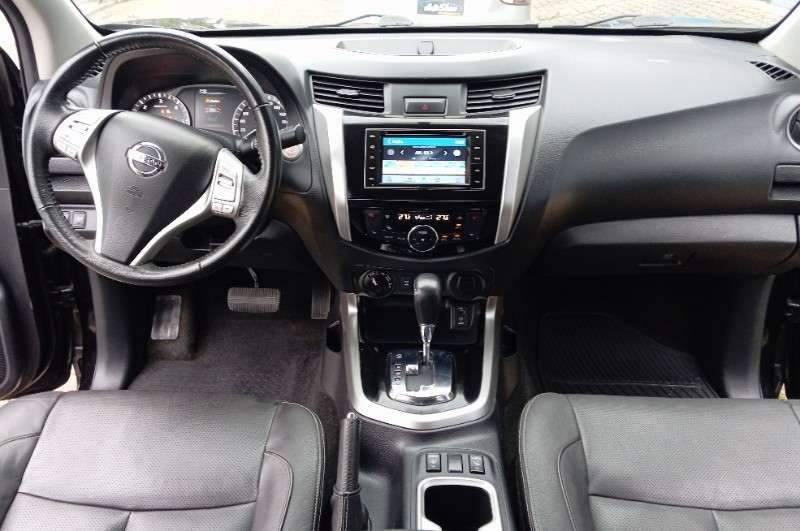 NISSAN FRONTIER LE CD 4X4 2.3 BI-TB DIESEL AUT. 2018/2018 AUTO SHOW SANTA CRUZ DO SUL / Carros no Vale