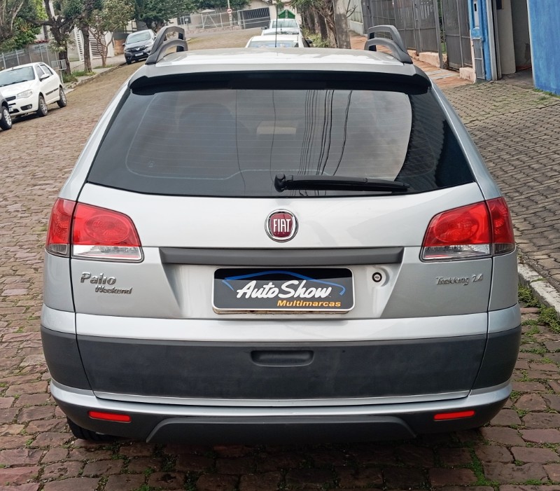 FIAT PALIO 1.4 TREKKING WEEKEND 8V /2009 AUTO SHOW SANTA CRUZ DO SUL / Carros no Vale