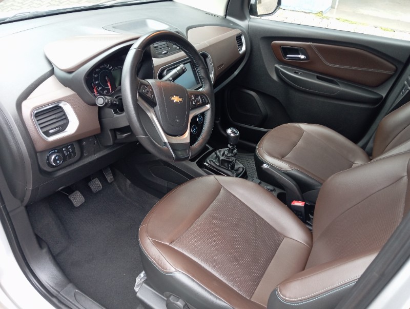 CHEVROLET SPIN 1.8 8V PREMIER 7L 2021 /2021 AUTO SHOW SANTA CRUZ DO SUL / Carros no Vale