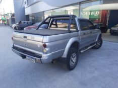 MITSUBISHI L200 2.5 SPORT HPE 4X4 CD 8V TURBO INTERCOOLER 2006/2006 TS VEÍCULOS ANTA GORDA / Carros no Vale