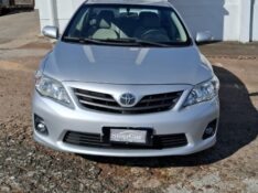 TOYOTA COROLLA 2.0 XEI 2013/2013 STOPCAR MULTIMARCAS ESTRELA / Carros no Vale