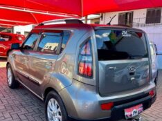 KIA SOUL 1.6 2010/2010 JM AUTOMÓVEIS VENÂNCIO AIRES / Carros no Vale