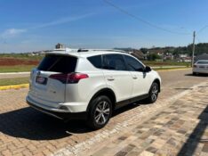 TOYOTA RAV-4 I/ RAV4 4X2 20L 2018/2018 NEURI VEÍCULOS LAJEADO / Carros no Vale