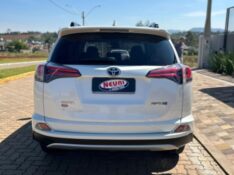 TOYOTA RAV-4 I/ RAV4 4X2 20L 2018/2018 NEURI VEÍCULOS LAJEADO / Carros no Vale