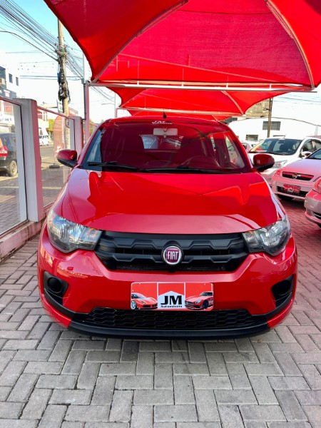 FIAT MOBI LIKE 1.0 FIRE FLEX 5P. 2017/2018 JM AUTOMÓVEIS VENÂNCIO AIRES / Carros no Vale