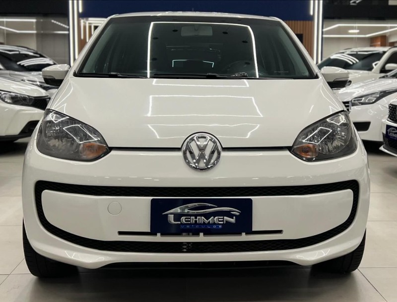 VOLKSWAGEN UP! 1.0 MOVE 12V 2015/2015 LEHMEN VEÍCULOS VENÂNCIO AIRES / Carros no Vale