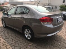 HONDA CITY SEDAN EX 1.5 FLEX 16V 4P AUT. 2011/2011 COMPLETO VEÍCULOS GUAPORÉ / Carros no Vale