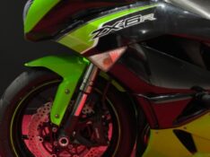 KAWASAKI NINJA ZX 6R 2012/2012 EXCLUSIVO VEÍCULOS SANTA CRUZ DO SUL / Carros no Vale