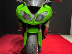 KAWASAKI NINJA ZX 6R 2012/2012 EXCLUSIVO VEÍCULOS SANTA CRUZ DO SUL / Carros no Vale