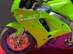 KAWASAKI ZX 9 R NINJA 1997/1997 EXCLUSIVO VEÍCULOS SANTA CRUZ DO SUL / Carros no Vale