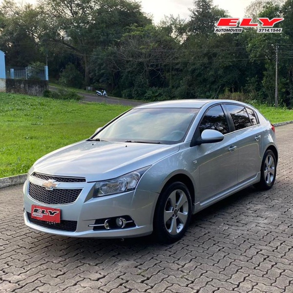 CHEVROLET CRUZE 1.8 LT 16V FLEX 4P MANUAL - 2013