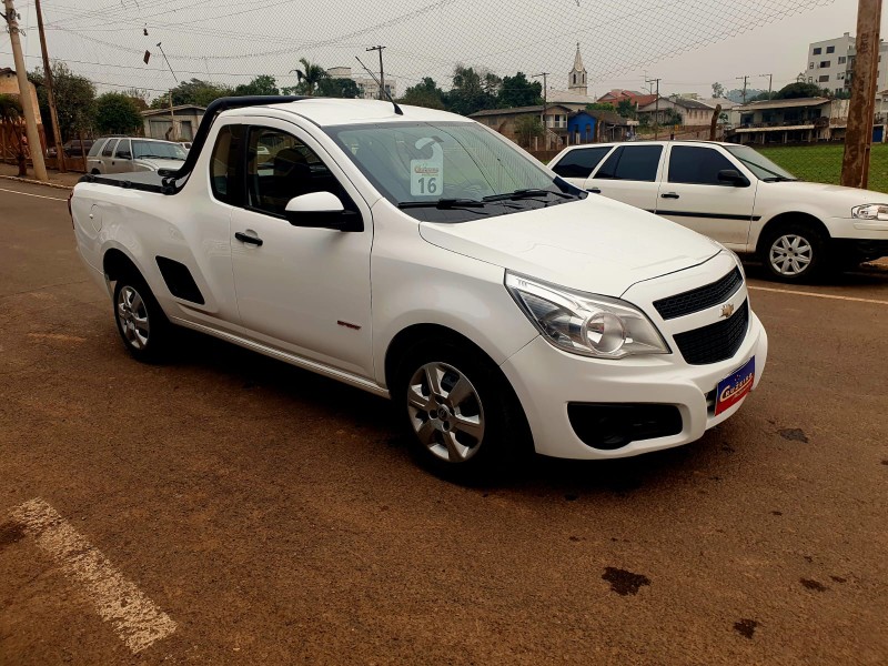 CHEVROLET MONTANA LS 1.4 ECONOFLEX 8V 2P 2016/2016 CRUZEIRO MULTIMARCAS CRUZEIRO DO SUL / Carros no Vale