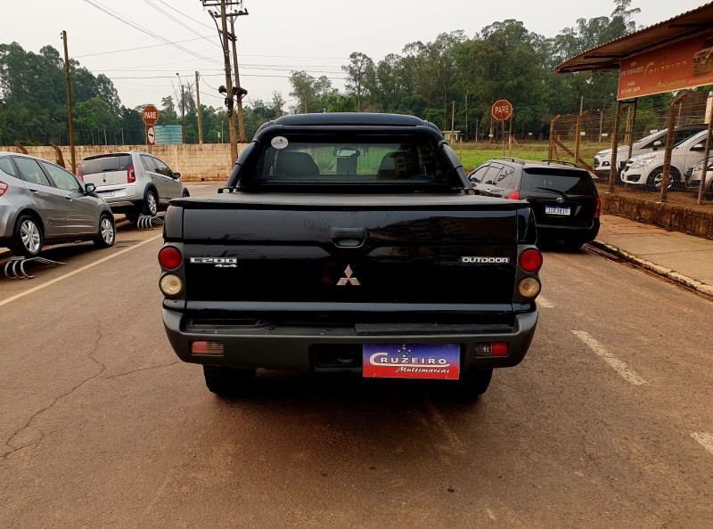 MITSUBISHI L200 2.5 GLS 4X4 CD 8V TURBO 2008/2009 CRUZEIRO MULTIMARCAS CRUZEIRO DO SUL / Carros no Vale