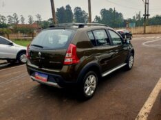 RENAULT SANDERO 1.6 STEPWAY 16V 2014/2014 CRUZEIRO MULTIMARCAS CRUZEIRO DO SUL / Carros no Vale