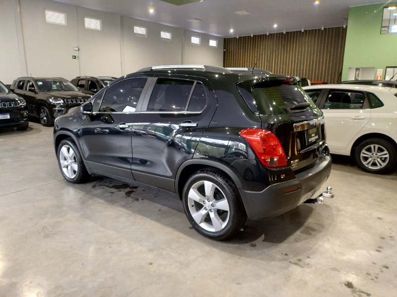 CHEVROLET TRACKER 1.8 LTZ 2014/2014 M&C AUTOMÓVEIS CAXIAS DO SUL / Carros no Vale